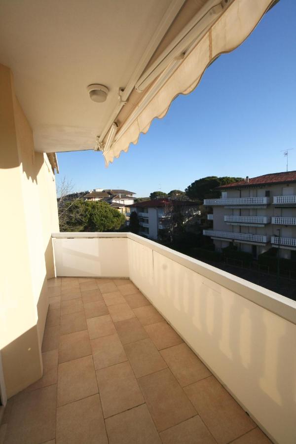 Darsena Apartment Lignano Sabbiadoro Bagian luar foto